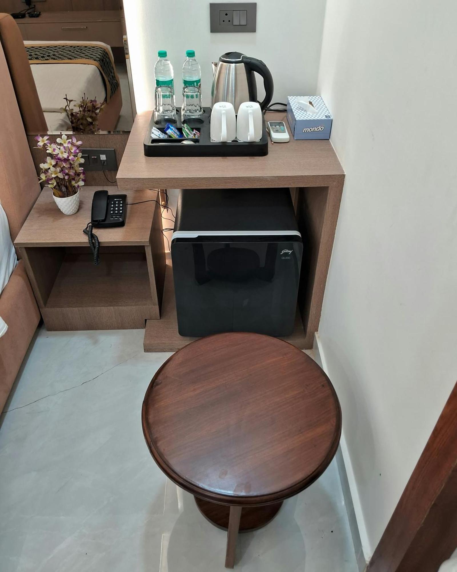 גרייטר נוידה Emerald Suites מראה חיצוני תמונה